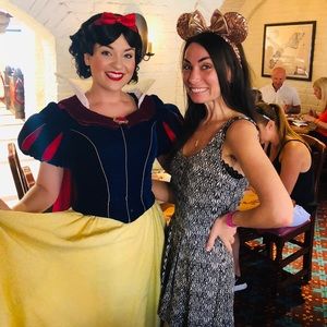 Meet your Posher, J. shaye